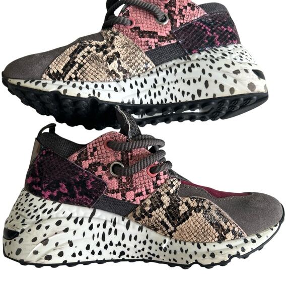 Steve Madden Burgundy and Black Snake Print Sneakers - Picture 2 of 4